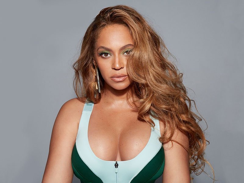 top 10 female pop singers in the world 2024: Beyonce