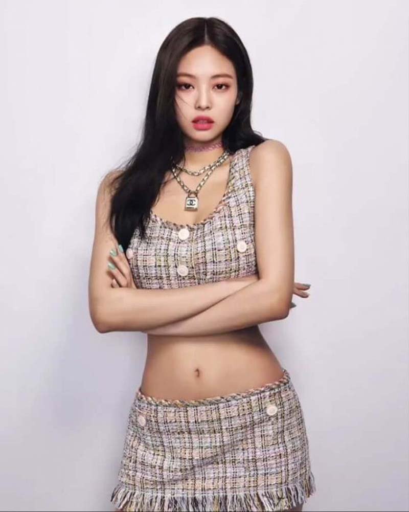 Jennie Kim Hot Mini Skirt
