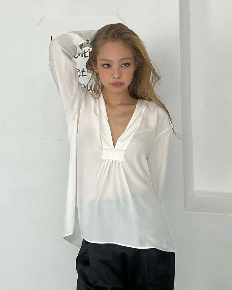 Jennie Kim Sexy White Transparent Shirt